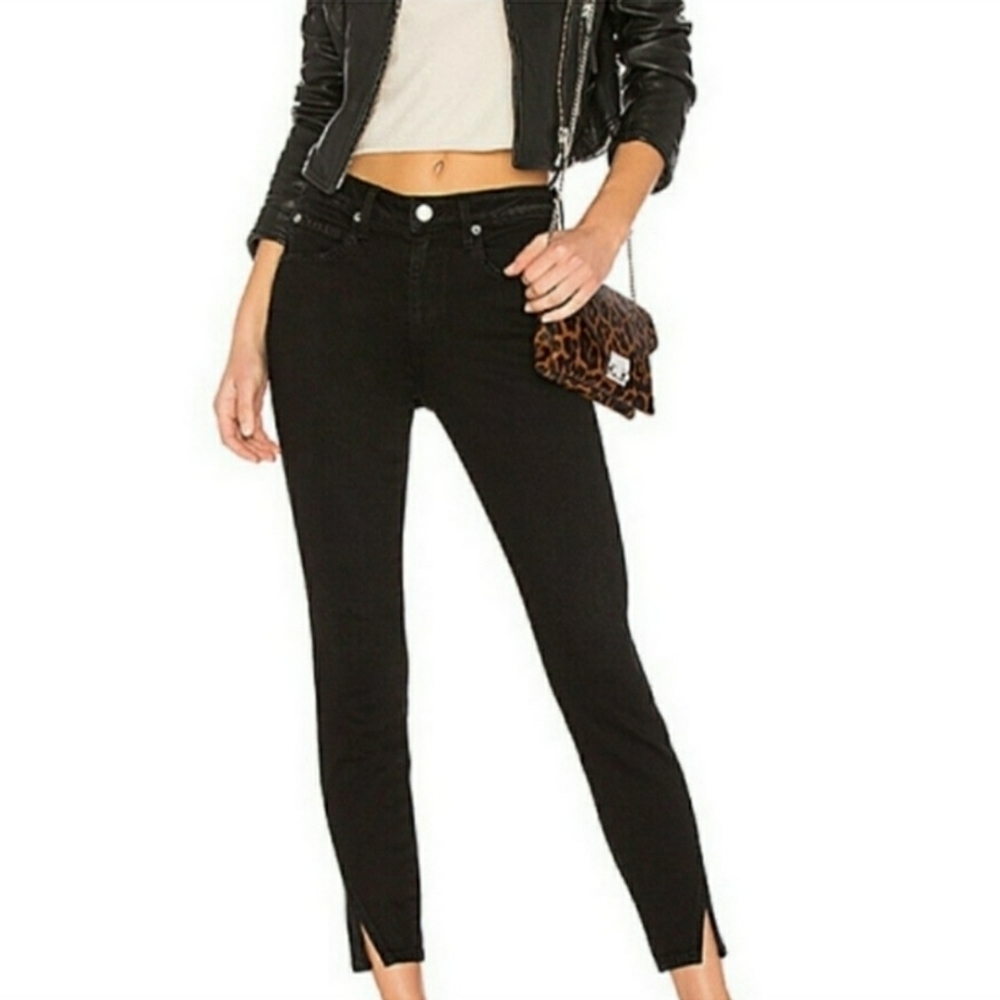 Amo High Rise Twist Color Black Magic, Size 27